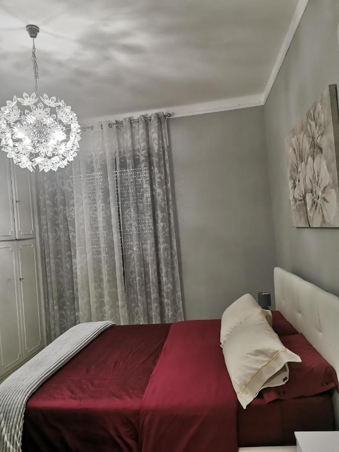 Splendido Appartamento In Zona Centrale Alessandria Exterior photo