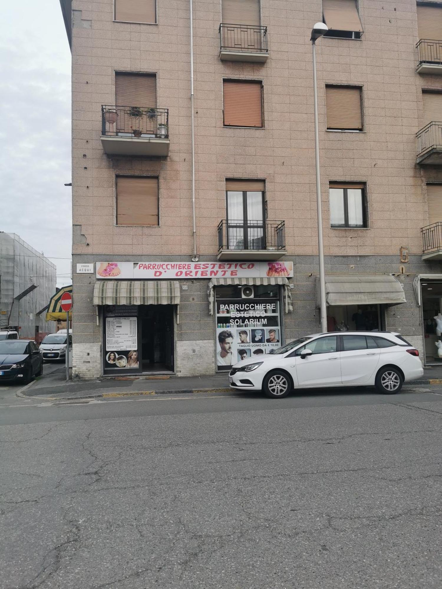 Splendido Appartamento In Zona Centrale Alessandria Exterior photo